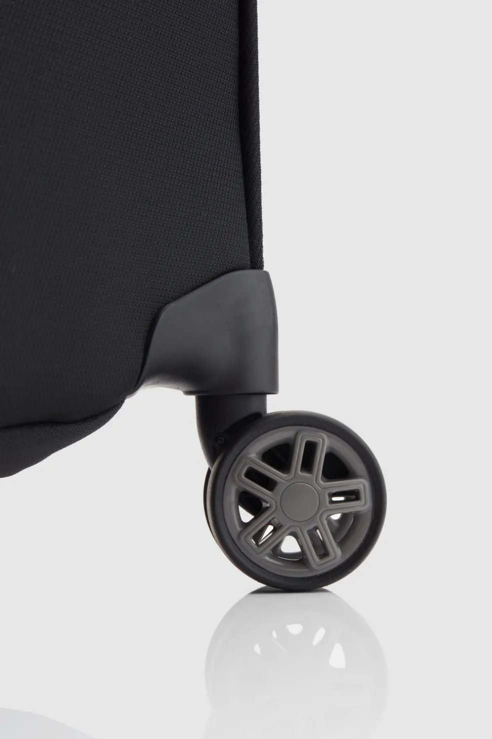 Airea Carry-On 55cm Suitcase