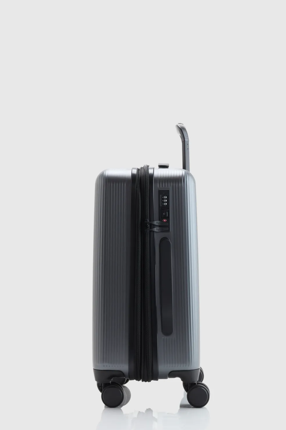 Blackwood Carry-On 55cm Suitcase