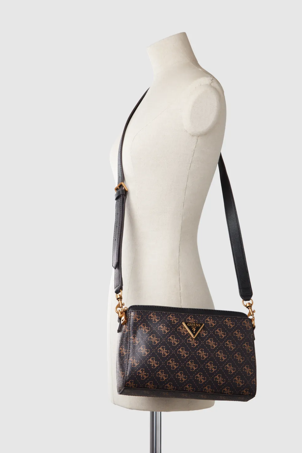 Cordelia Girlfriend Crossbody Bag