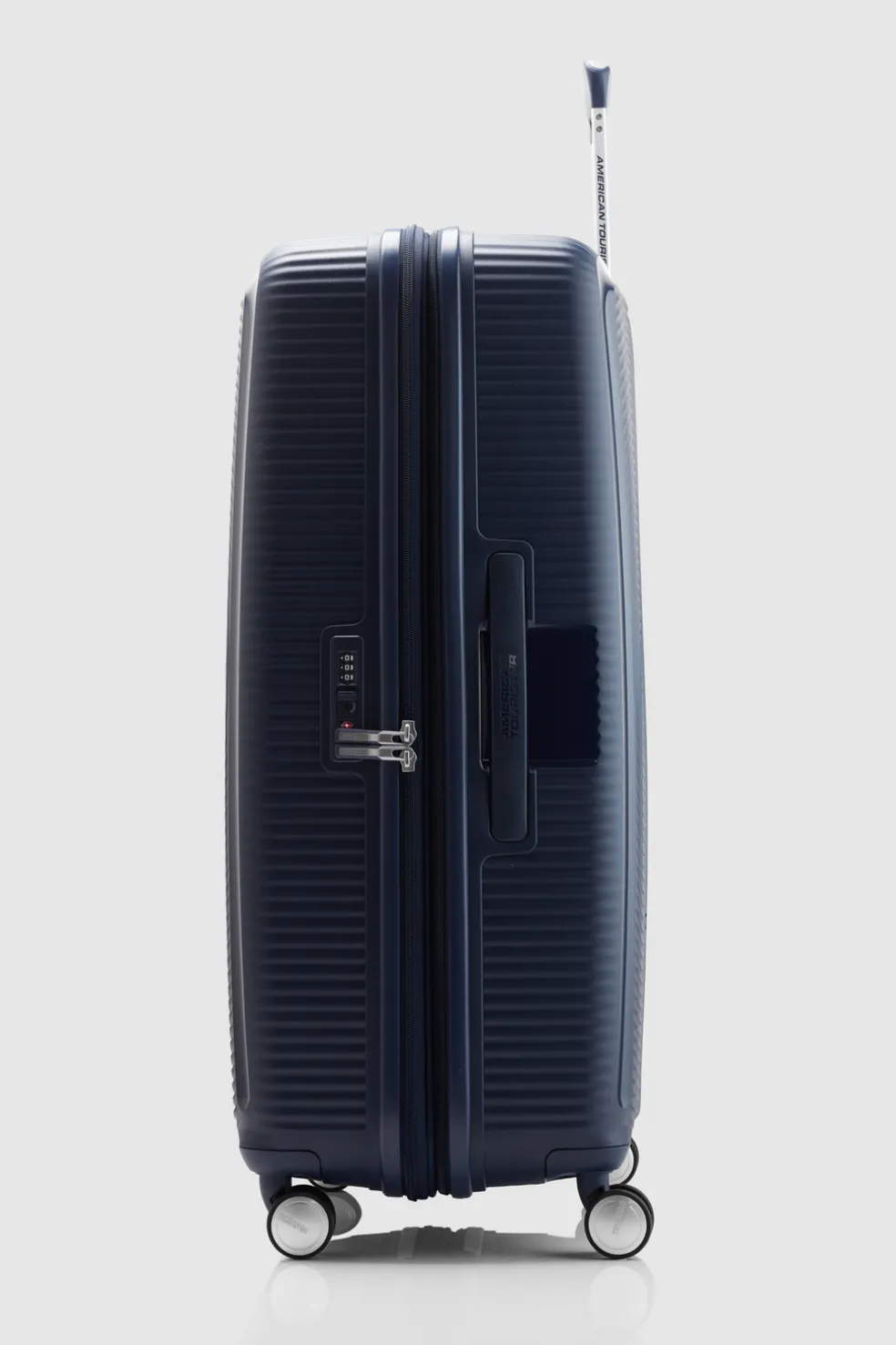 Curio 2 80cm Suitcase