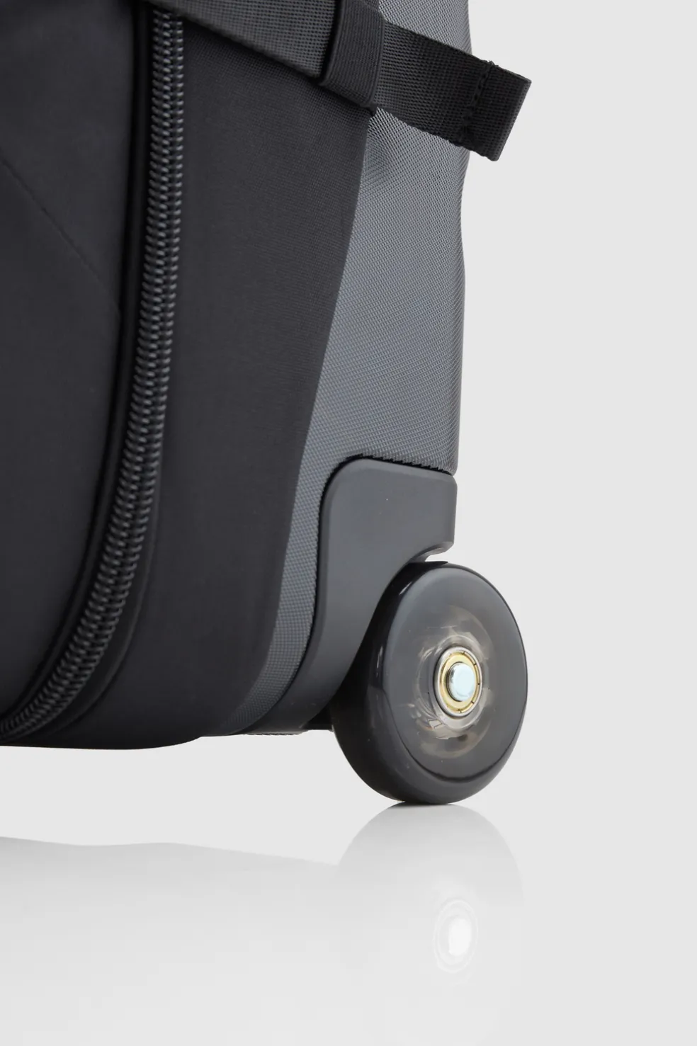 Discovery Wheeled Duffle