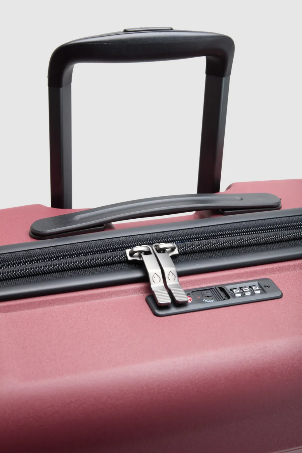 Gloss Stripe 55cm Suitcase