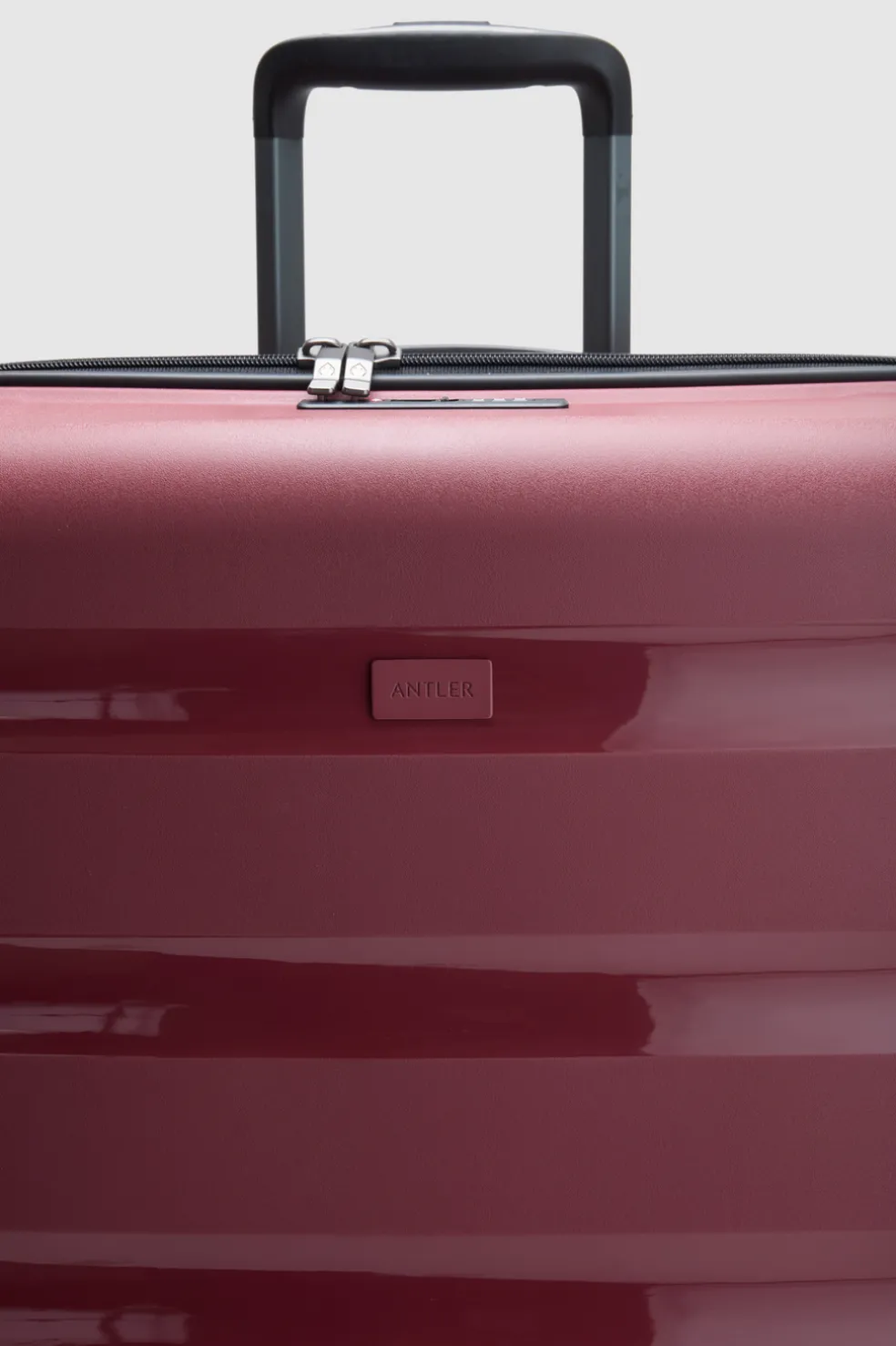 Gloss Stripe 78cm Suitcase