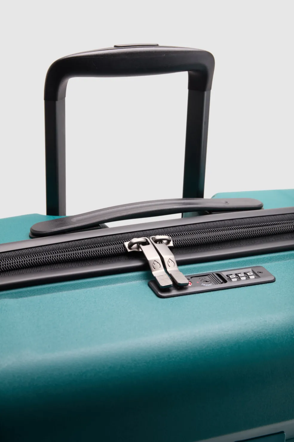 Gloss Stripe 68cm Suitcase