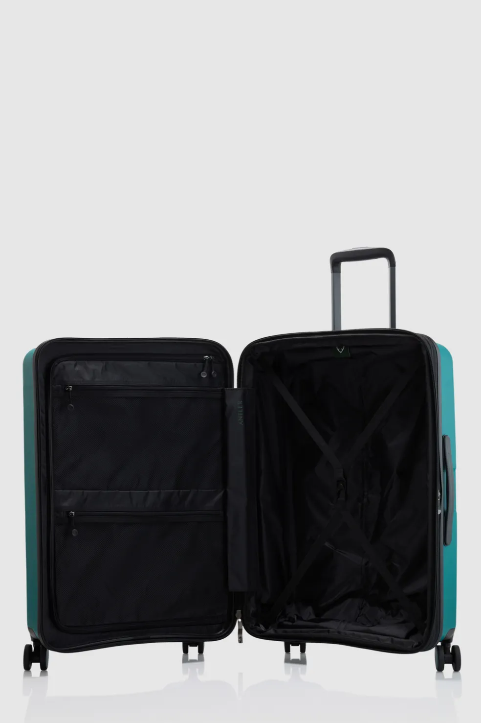 Gloss Stripe 68cm Suitcase