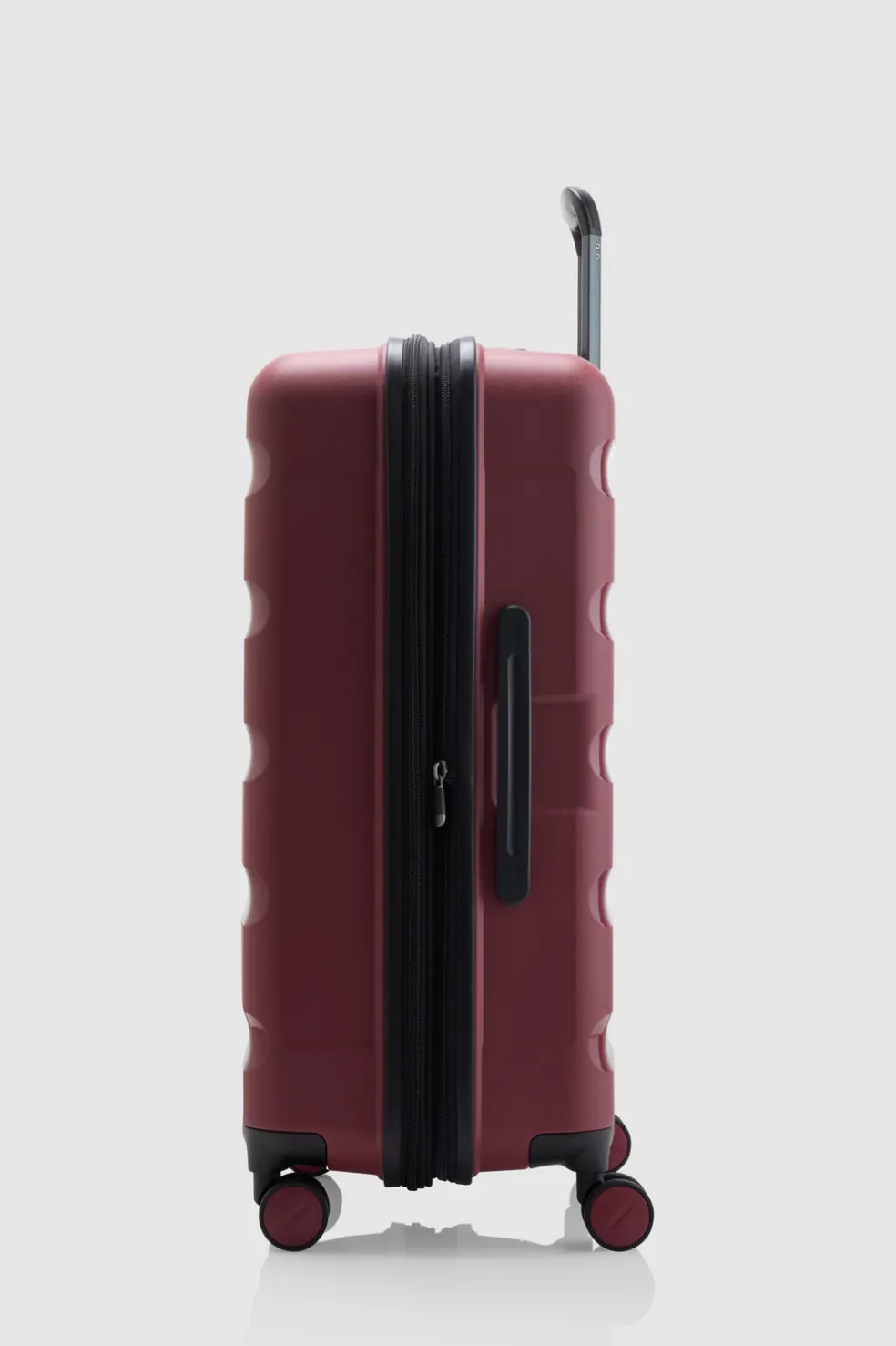 Gloss Stripe 68cm Suitcase