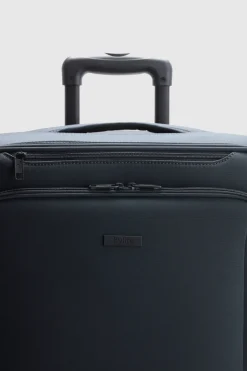 Hawthorn Check-In 69cm Suitcase