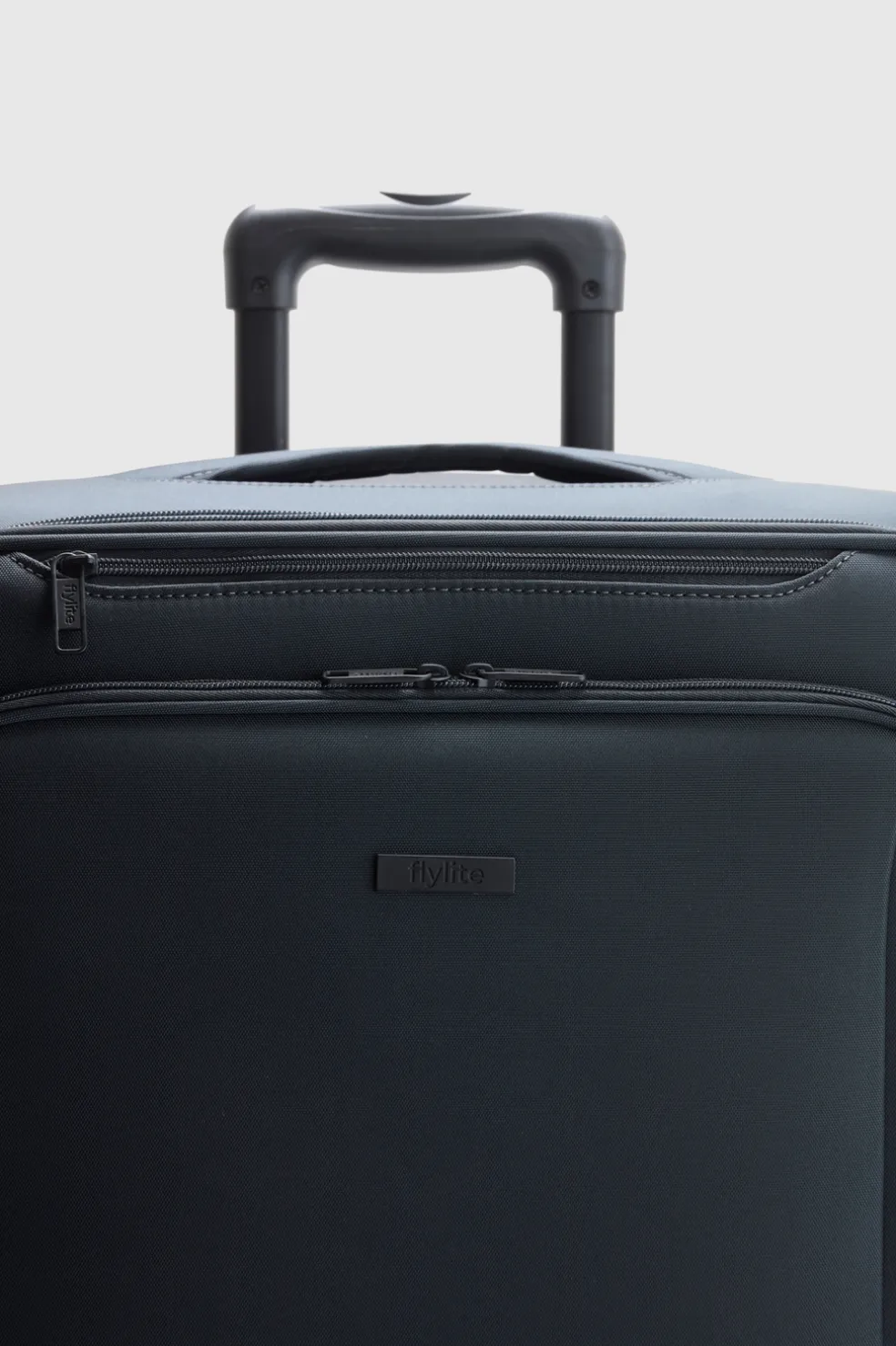 Hawthorn Check-In 69cm Suitcase