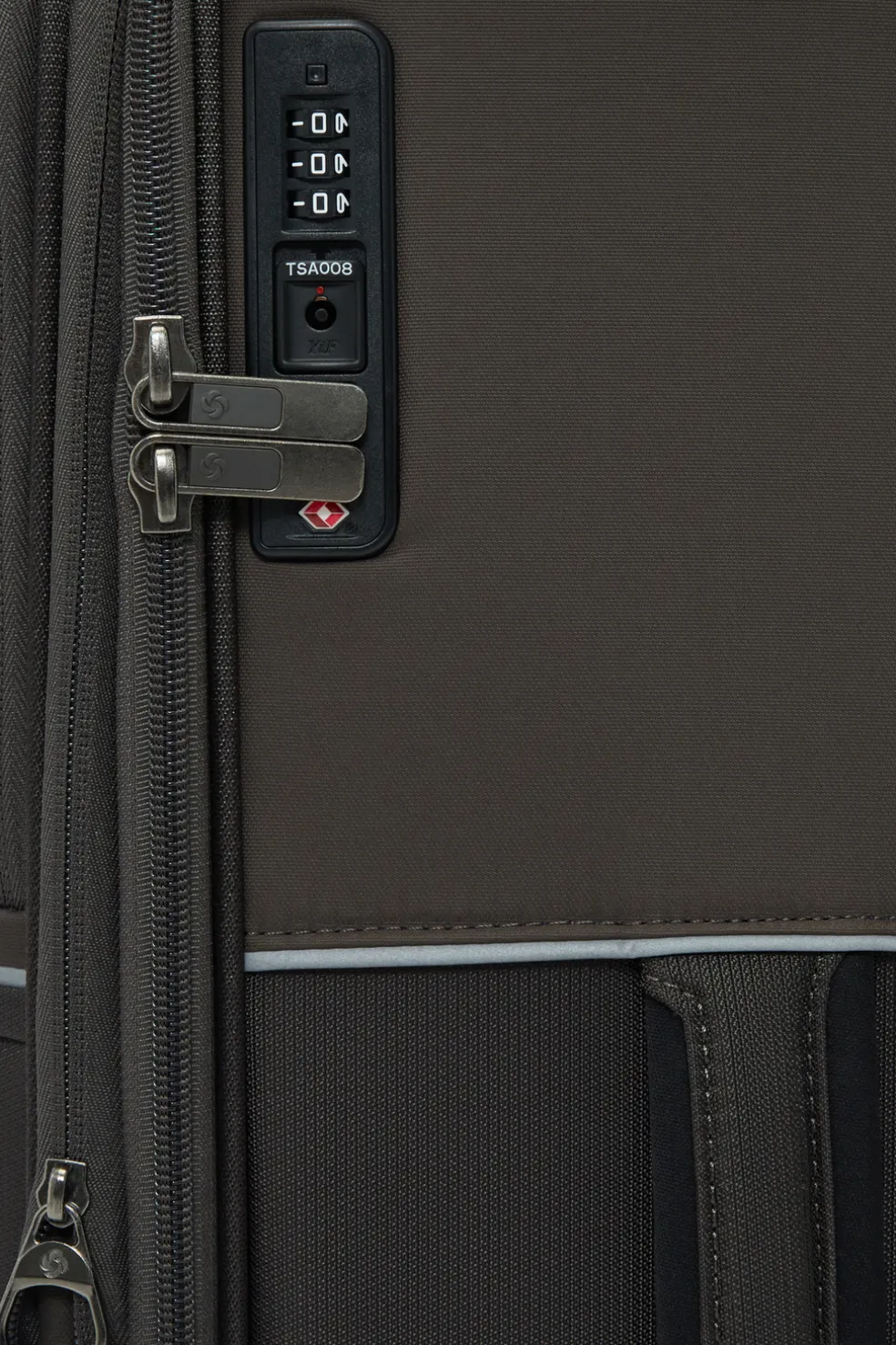 73hours Check-In 71cm Suitcase