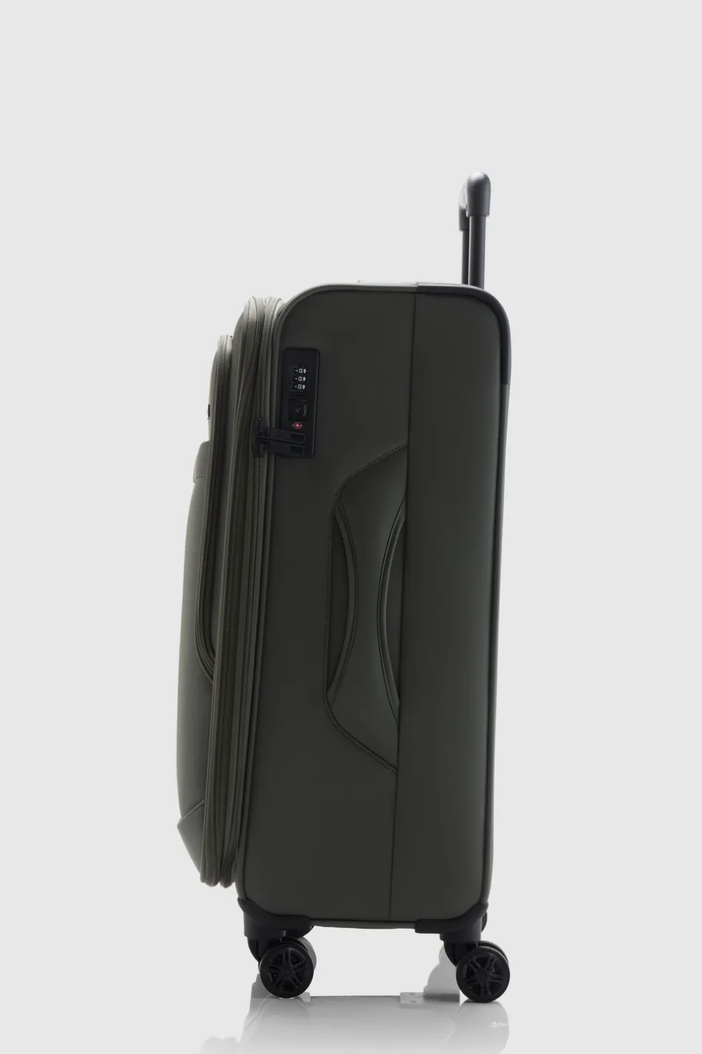 Ivy Check-In 68cm Suitcase