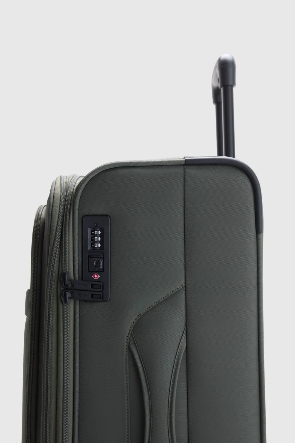 Ivy Check-In 80cm Suitcase