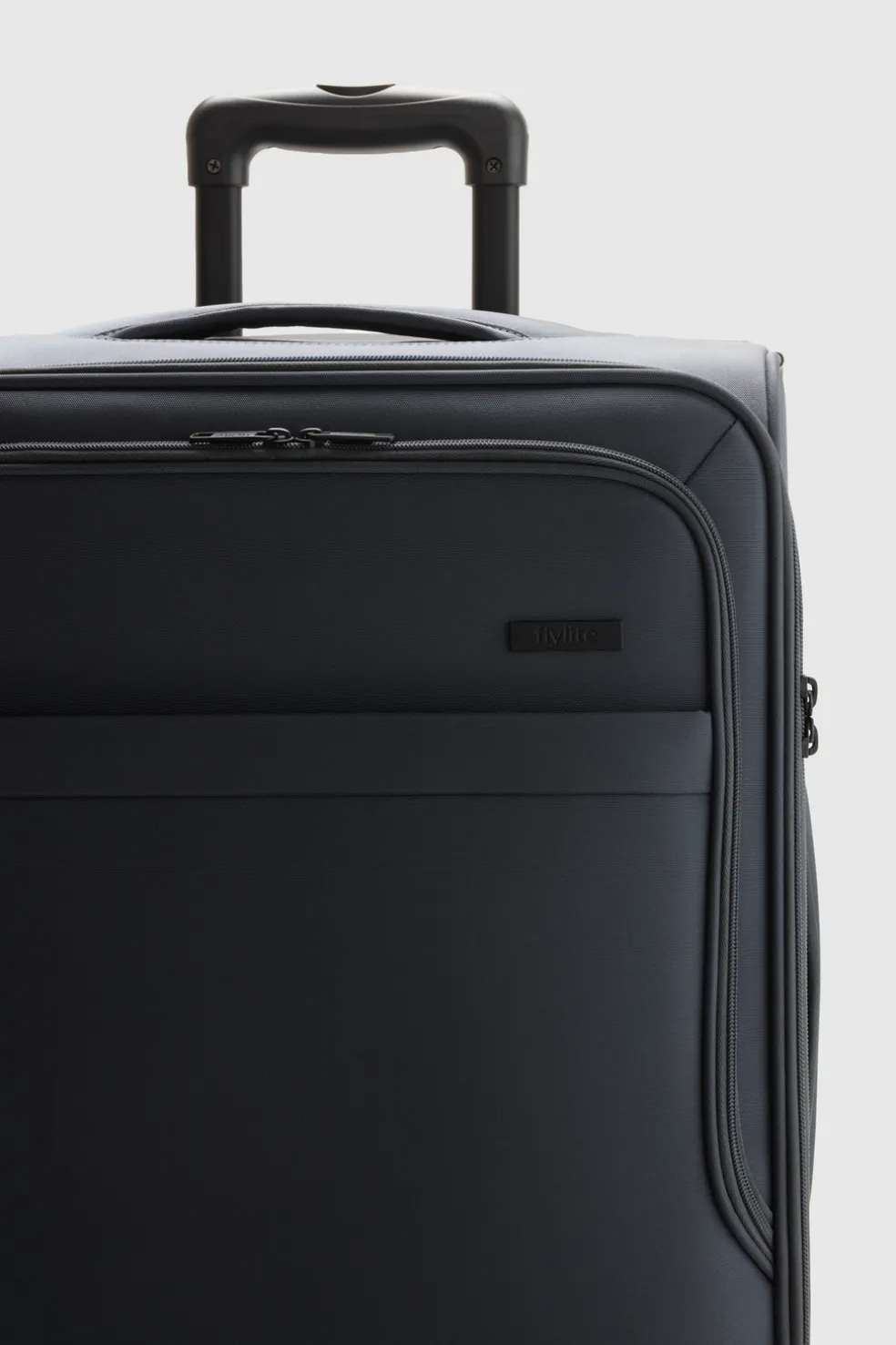 Ivy Check-In 80cm Suitcase