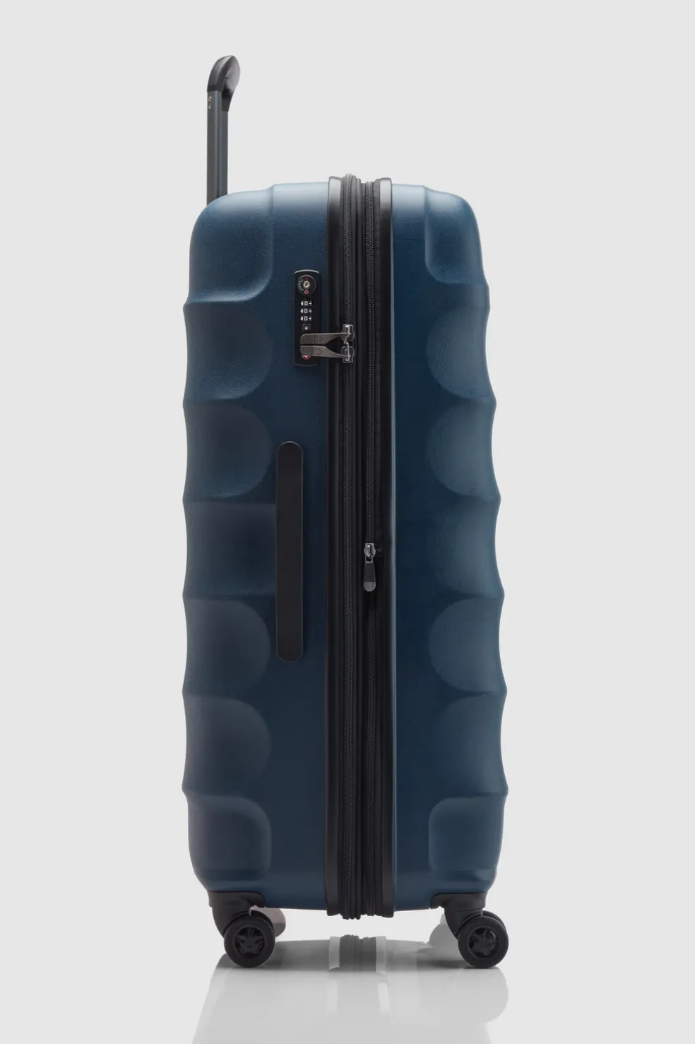 Juno Check-In 79cm Suitcase