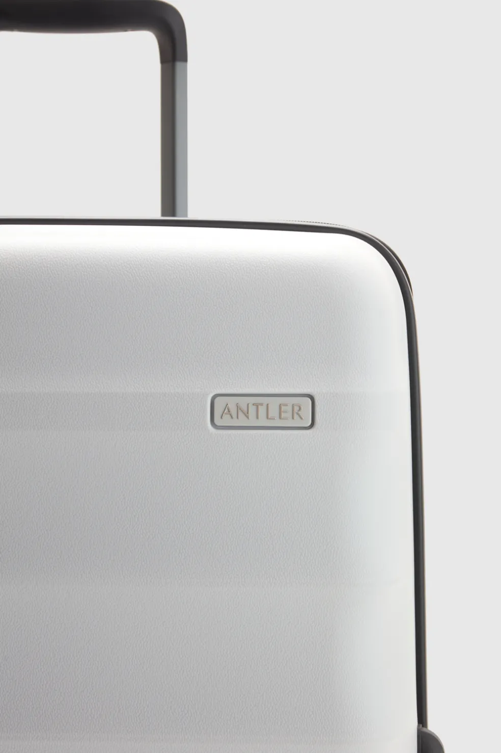 Juno Check-In 79cm Suitcase