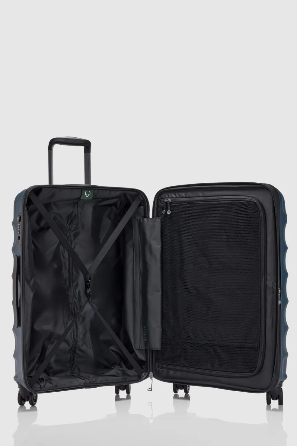 Juno Check-In 68cm Suitcase