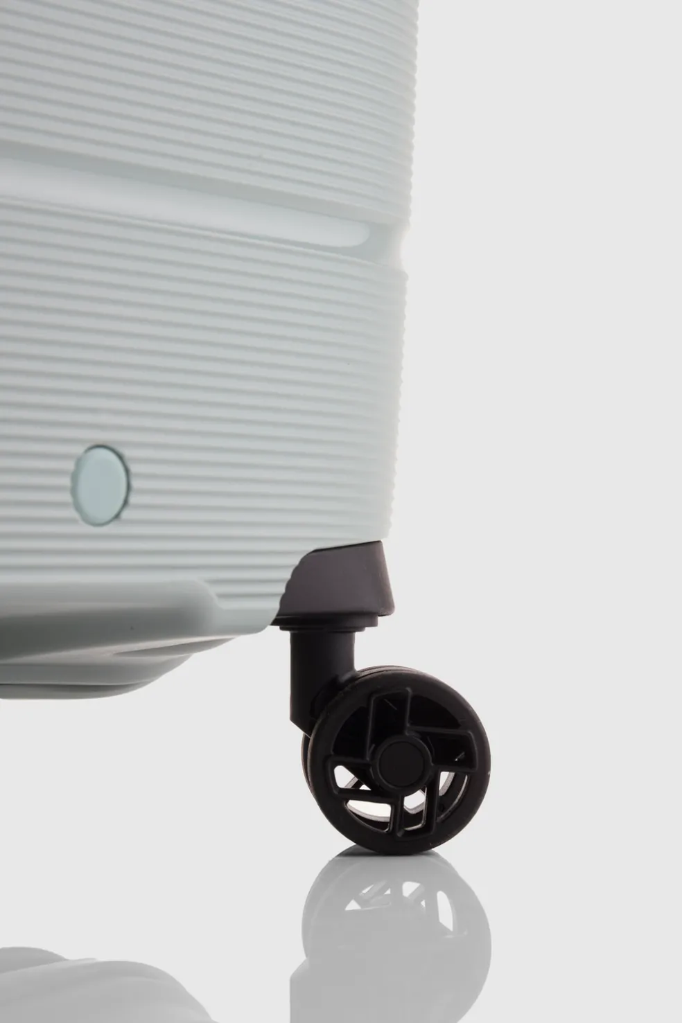 Linex 66cm Suitcase