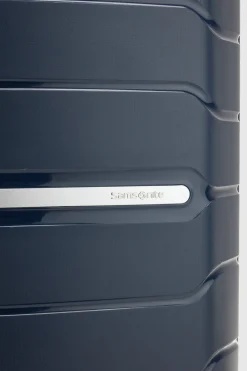 Oc2lite Check-In 68cm Suitcase
