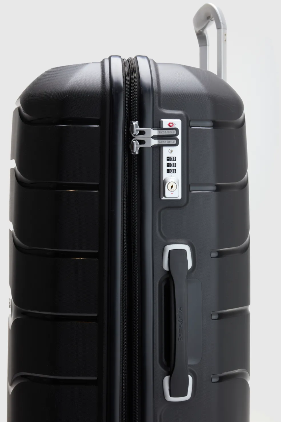 Oc2lite Check-In 68cm Suitcase