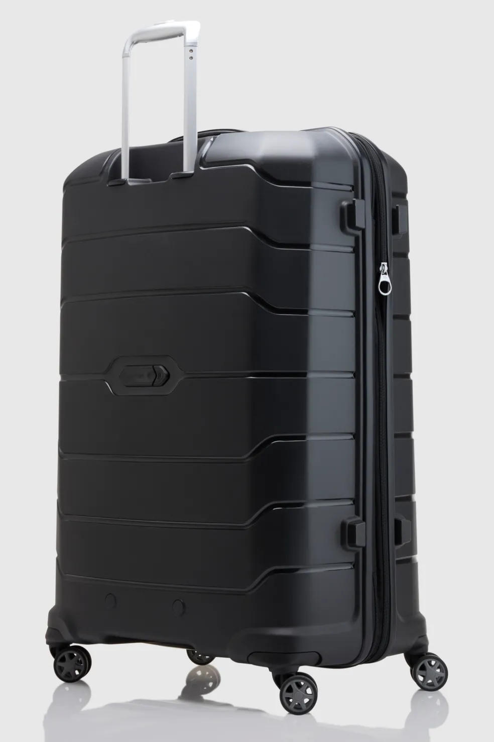 Oc2lite Check-In 81cm Suitcase