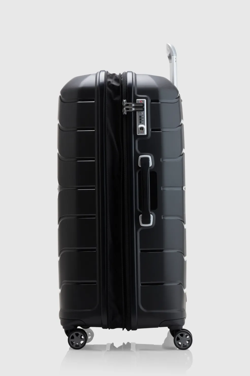 Oc2lite Check-In 75cm Suitcase