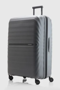 Octolite Neo 81cm Suitcase
