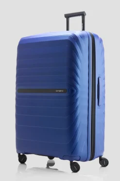 Octolite Neo 81cm Suitcase