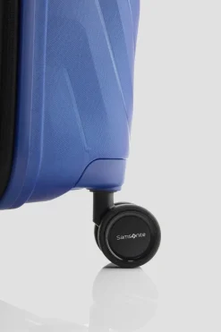 Octolite Neo 81cm Suitcase
