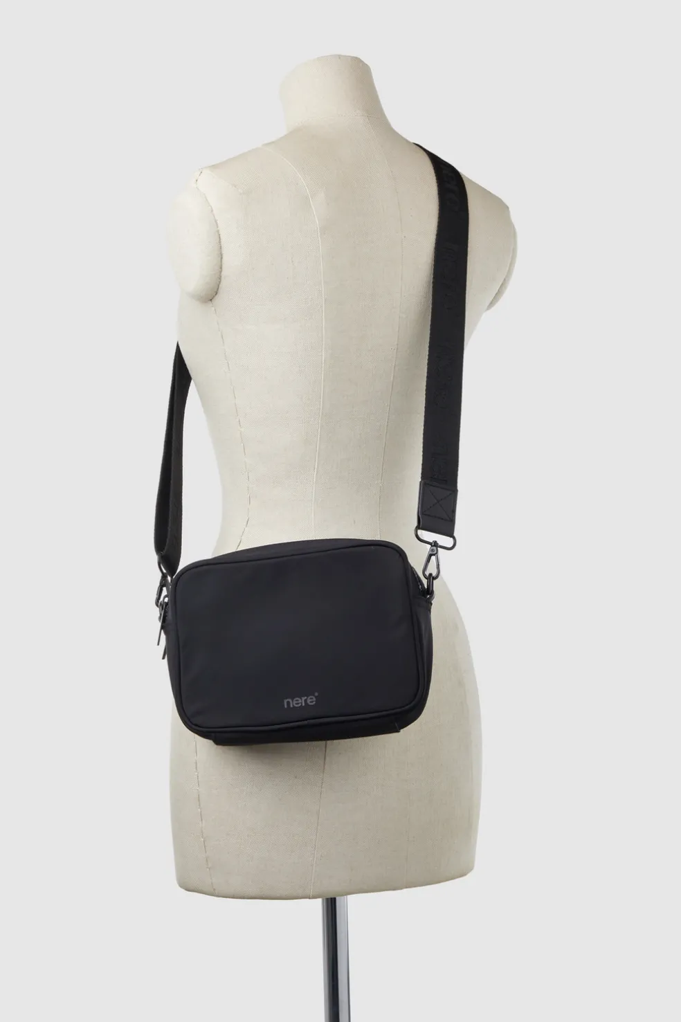 Seeker RFID Camera Bag