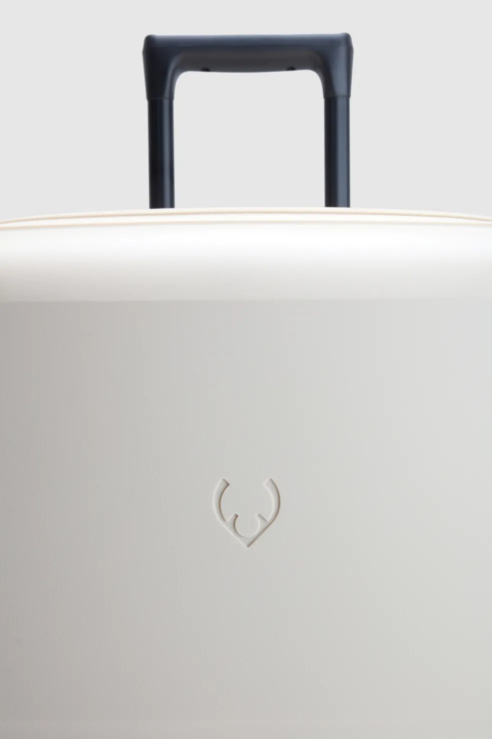 Single Stripe 68cm Suitcase