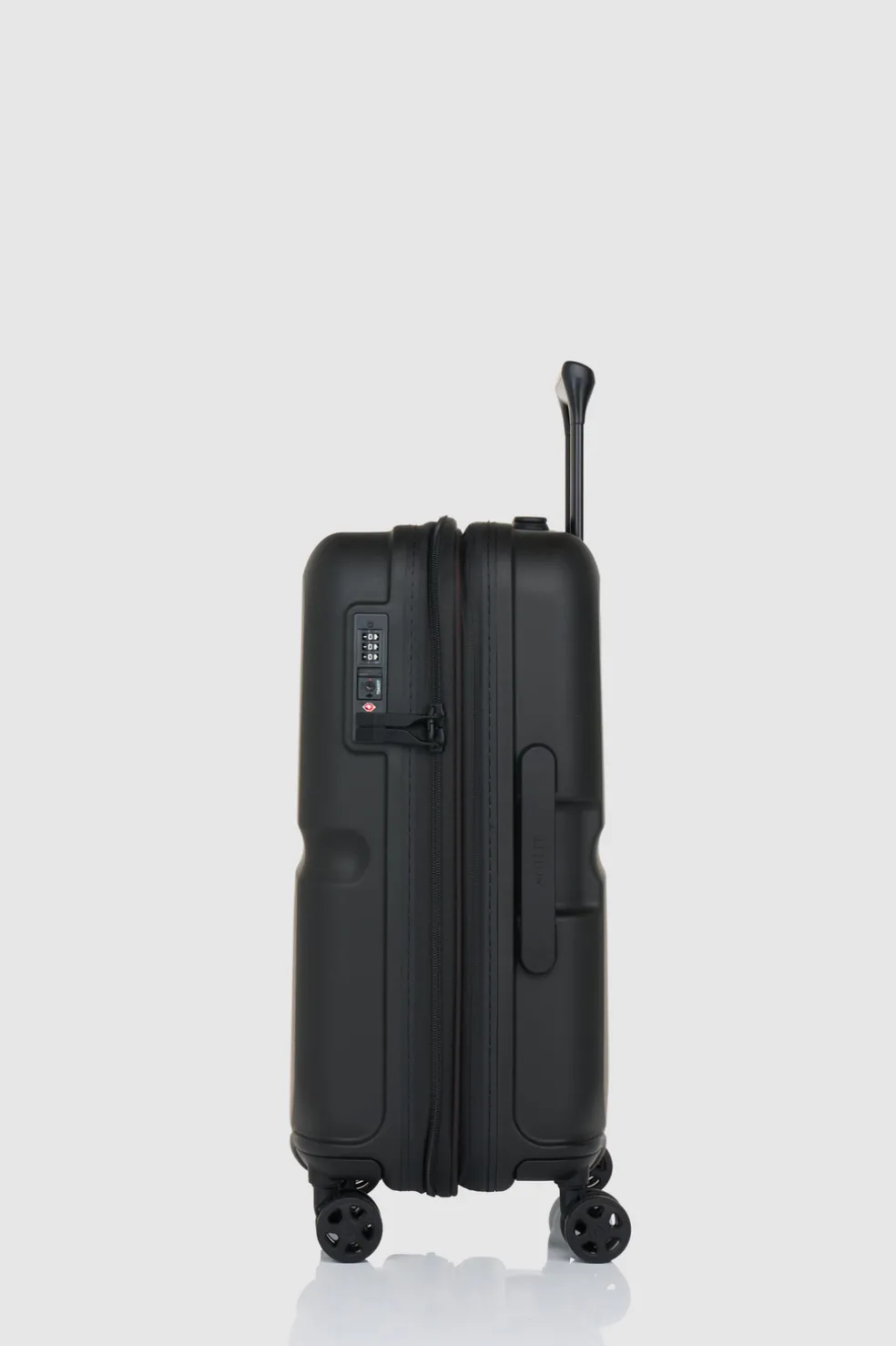 Single Stripe 55cm Suitcase