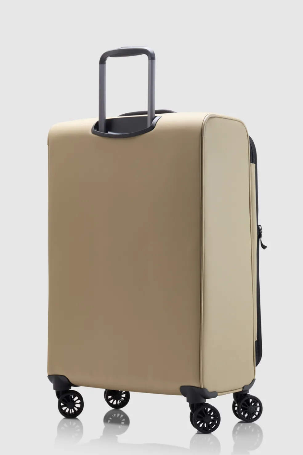 Soft Stripe 2.0 69cm Suitcase
