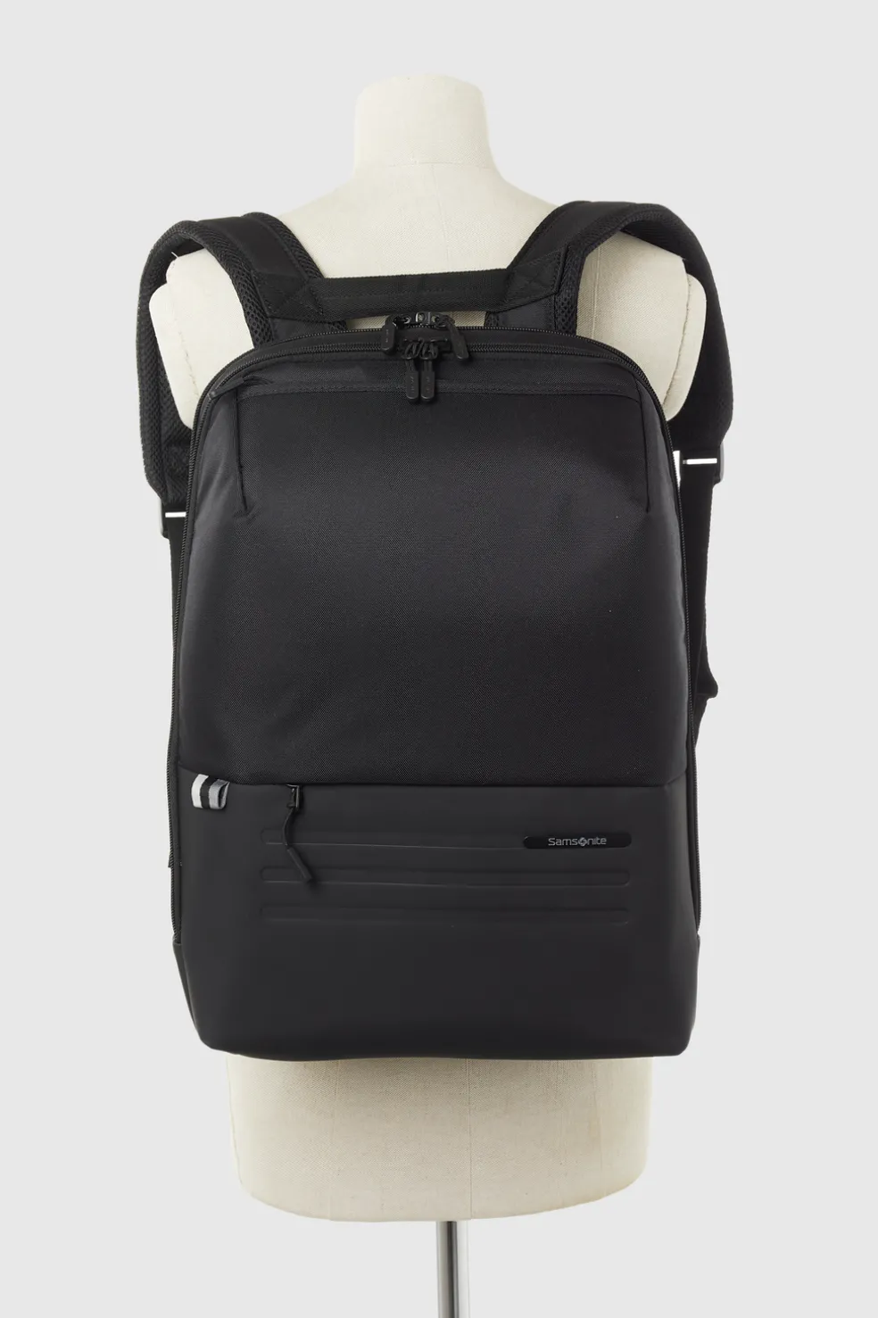 Stackd Biz 15.6" Backpack