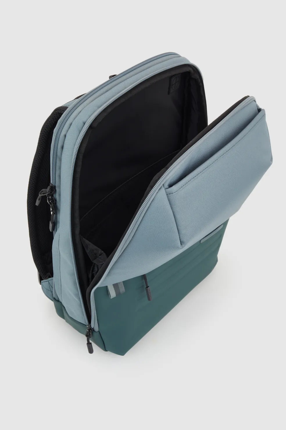 Stackd Biz 15.6" Backpack