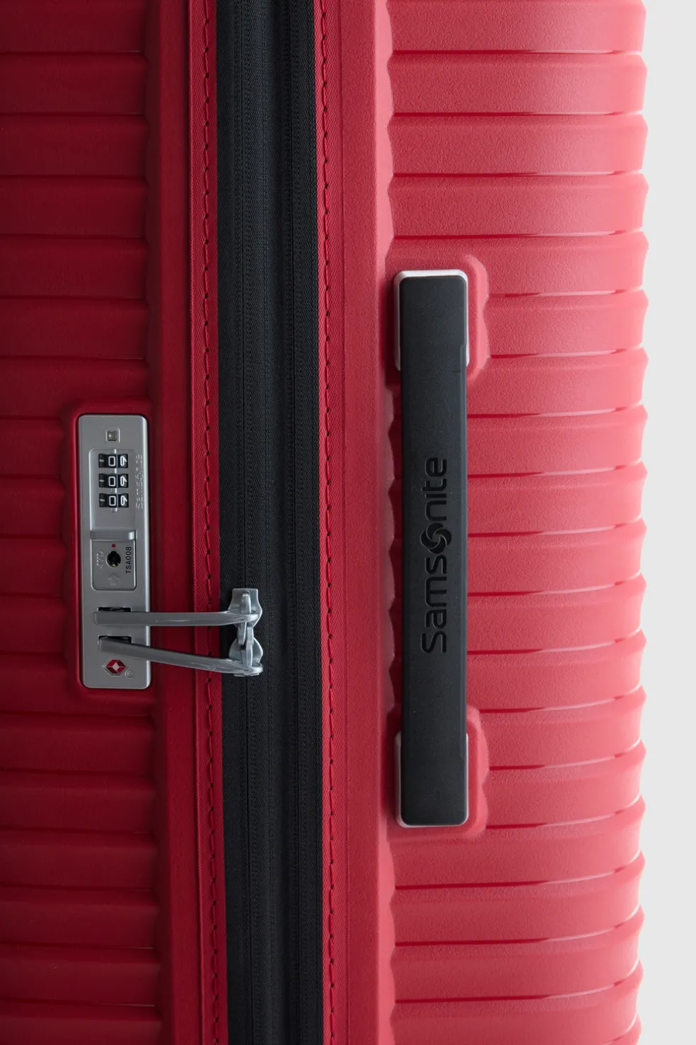 Upscape Check-In 81cm Suitcase