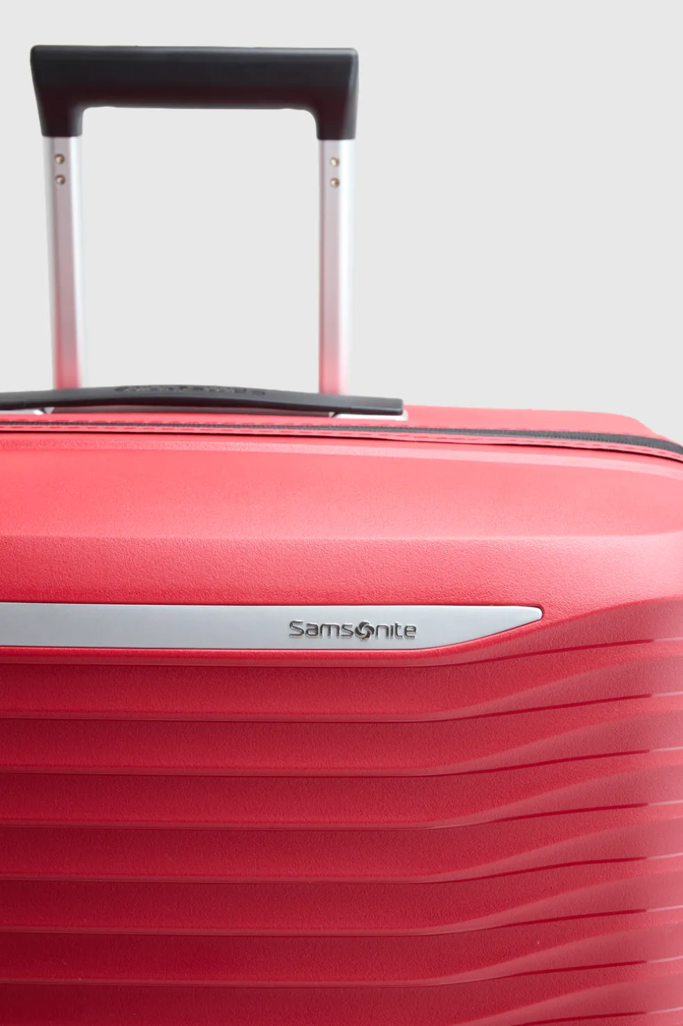 Upscape Check-In 81cm Suitcase