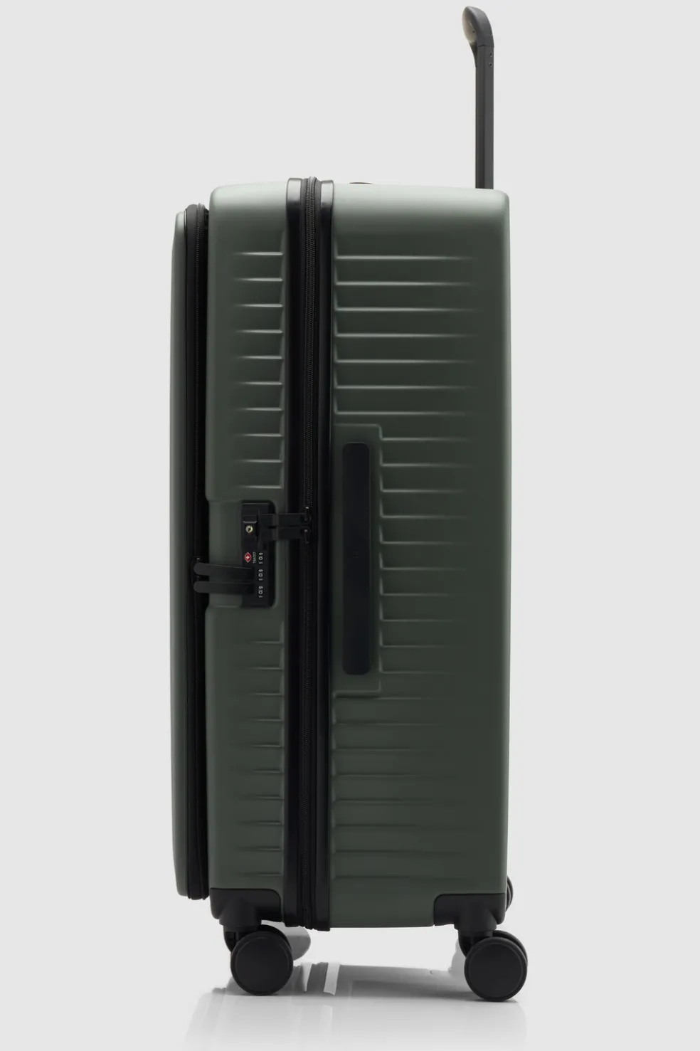 Venture Dual Open 76cm Suitcase