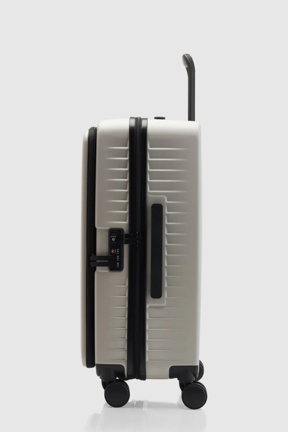 Venture Dual Open 66cm Suitcase