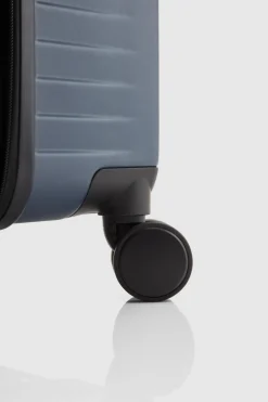 Venture Dual Open 66cm Suitcase